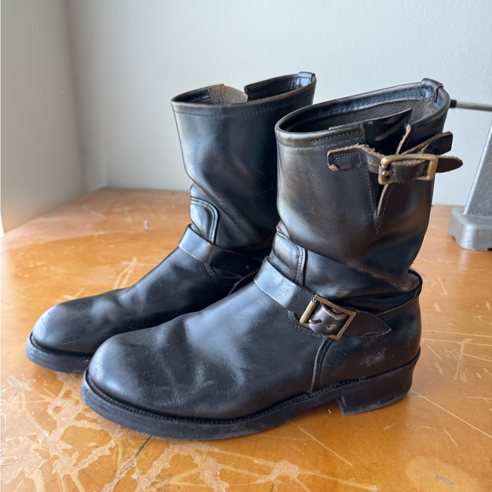 Redwing engineer boots